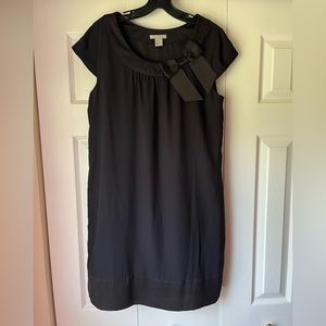 Black H&M dress with front bow, US size 10, EUR size 40, CA size 10